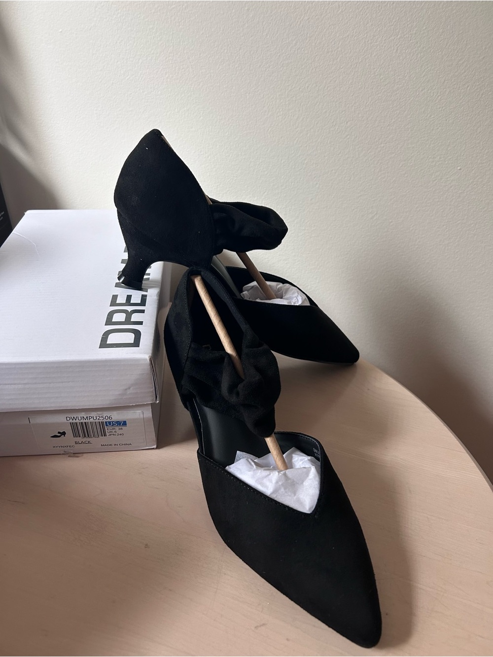 Black Pointed Toe  suede Women's kitty Heels